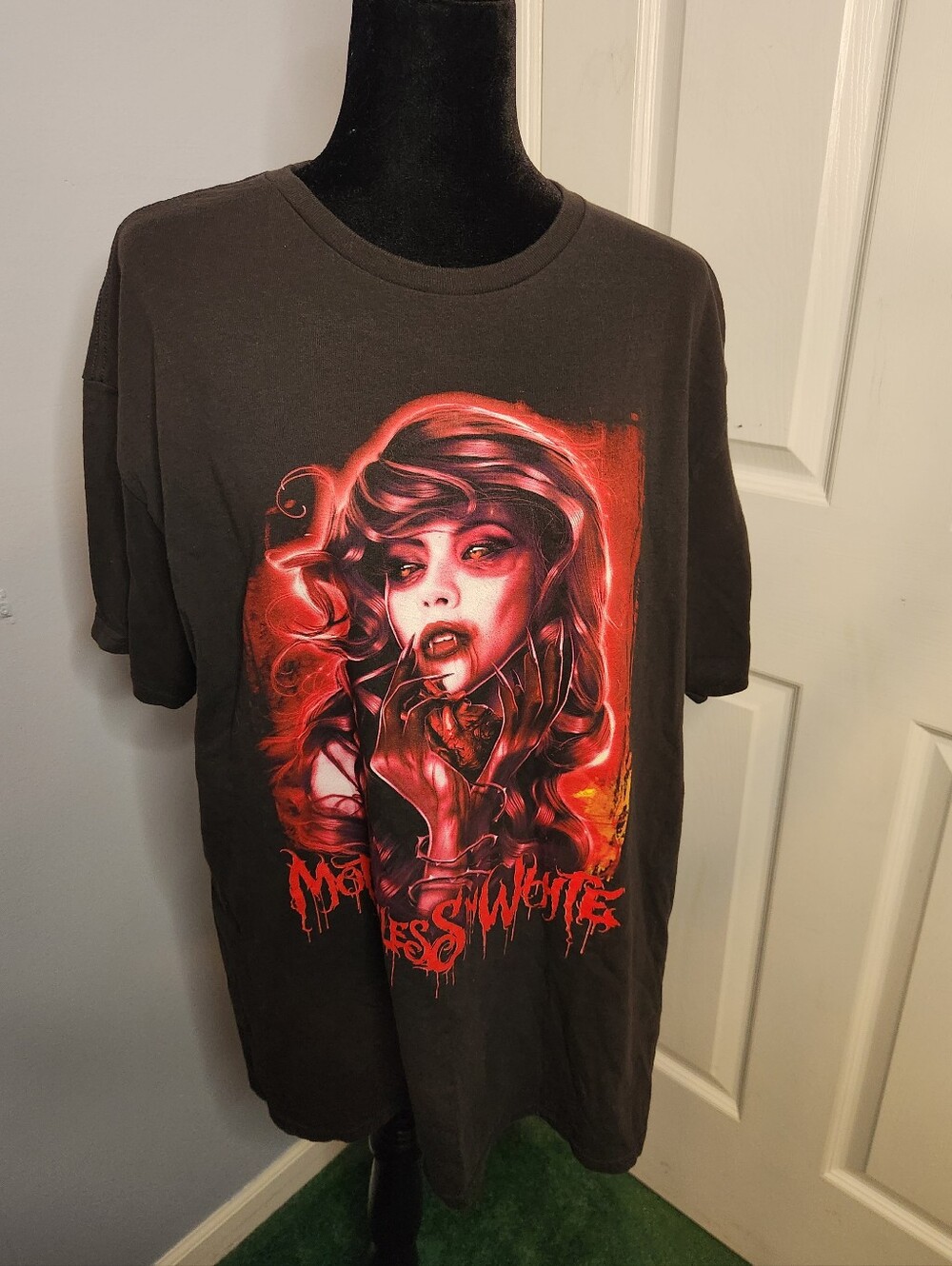 Motionless In White 2023 Size 2XL Short Sleeve Shirt Unisex